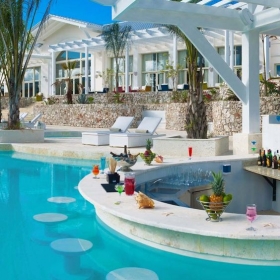 Ngất ngây với những bể bơi sân vườn đẹp hoàn hảo cho giờ phút thư giãn tại nhà